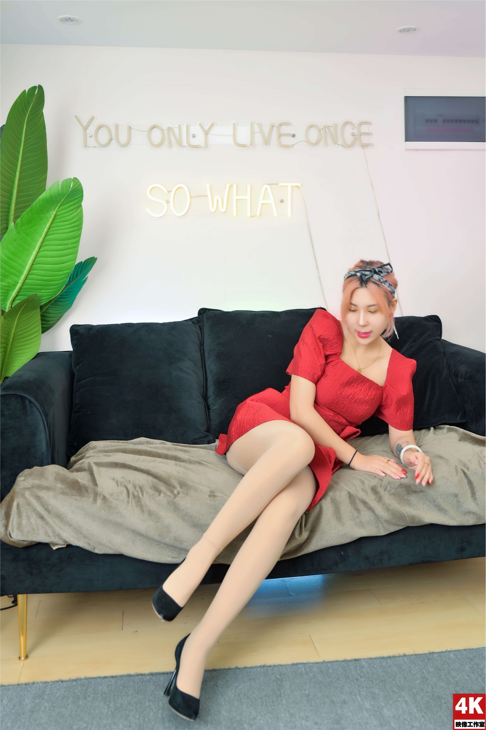 Ligui丽柜 2022.08.17 氛围灯下的肉丝 小發